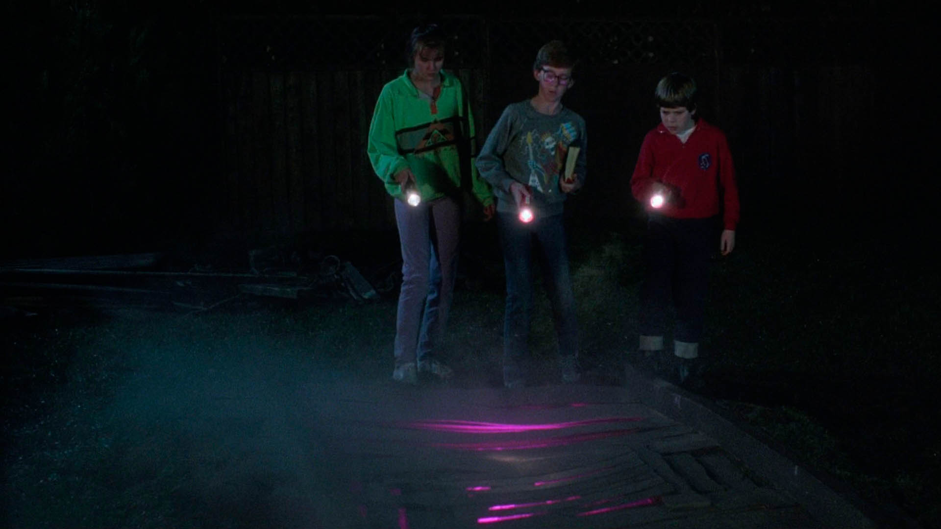 actor Christa Denton large photo