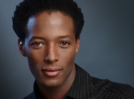 actor Lawrence Petty large photo