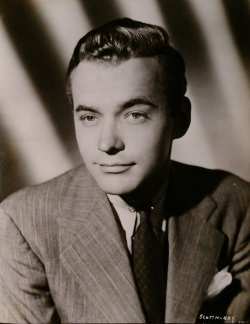 actor Scott McKay large photo