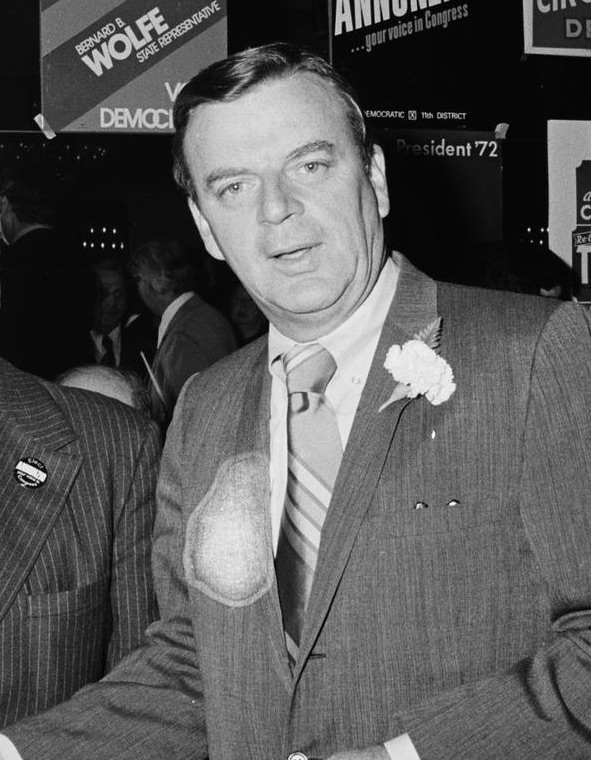 actor Edward Hanrahan large photo