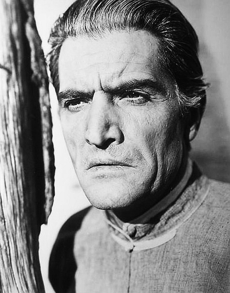 actor Pedro Regas large photo