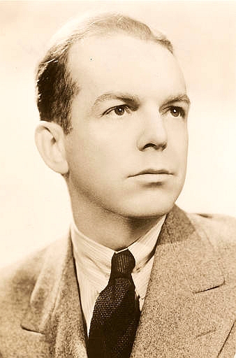 actor Alan Bunce large photo