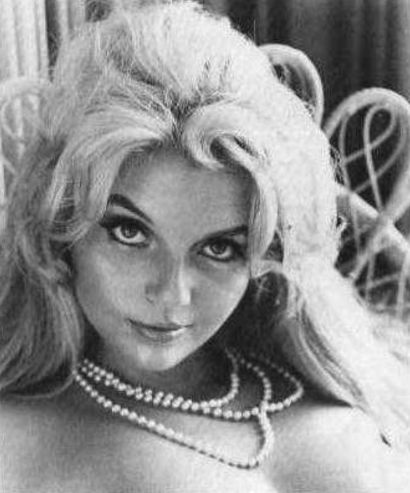 actor Abigail large photo