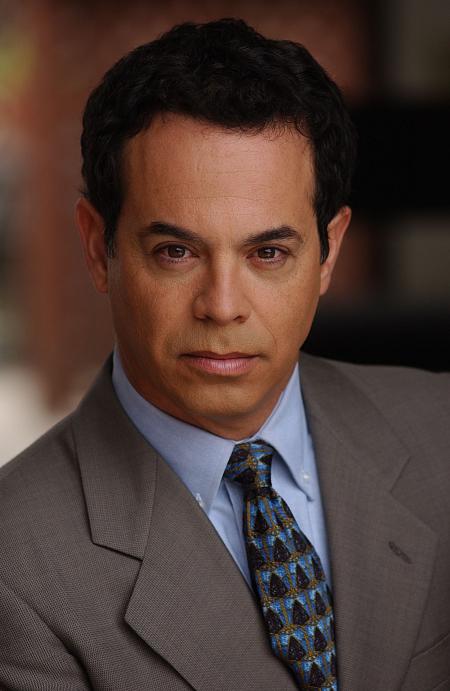 actor Dan Gunther large photo