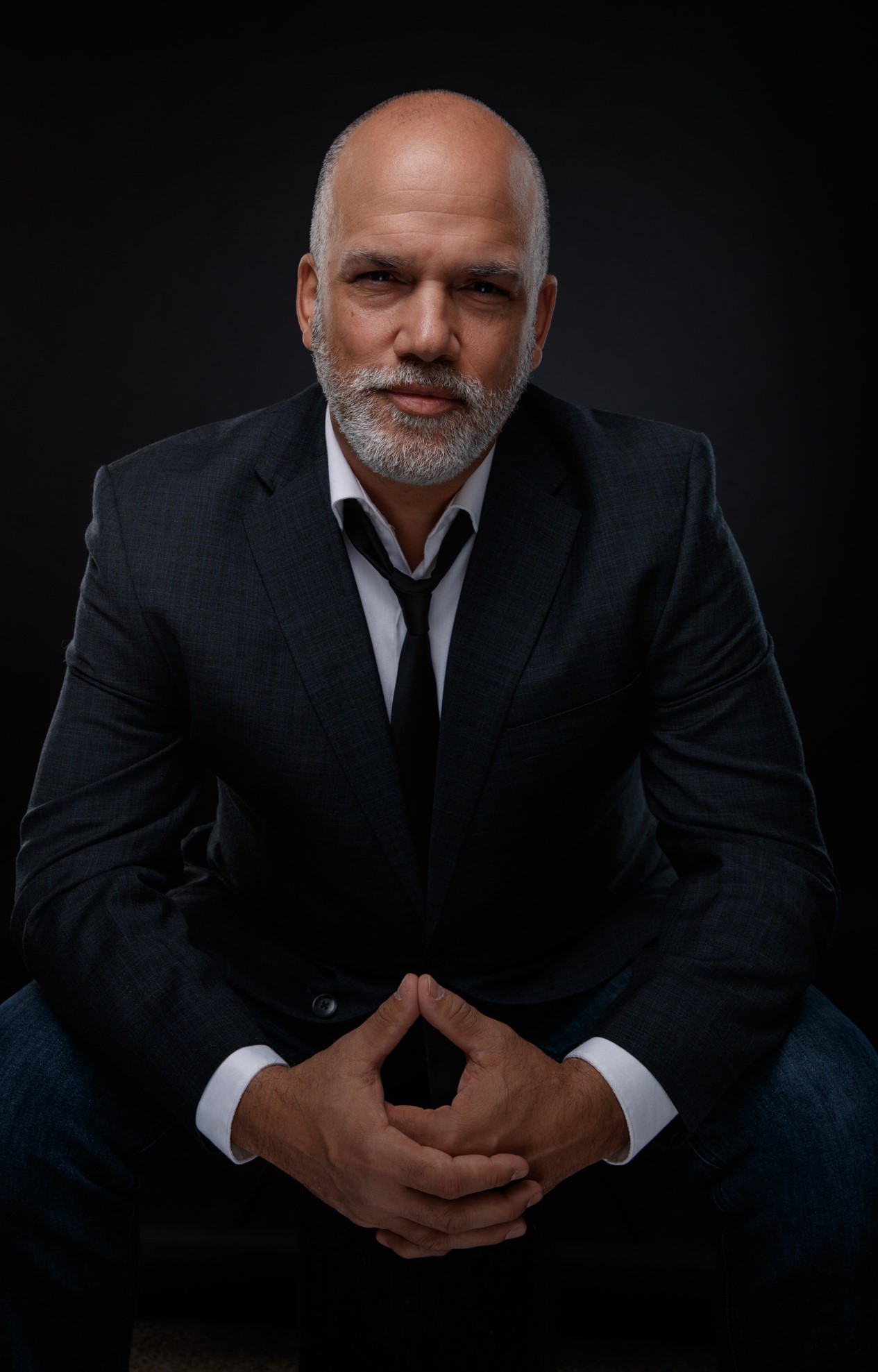 actor Dean Marshall large photo