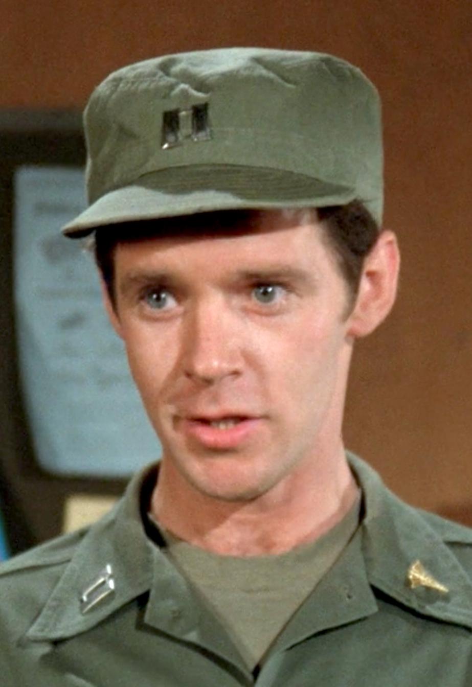 actor James Canning large photo