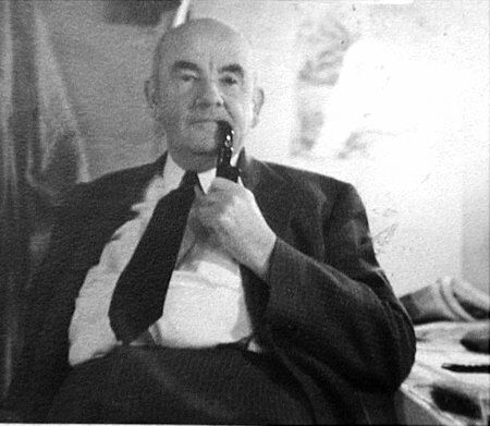 actor Aldrich Bowker large photo