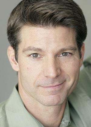 actor Tom Schultz large photo