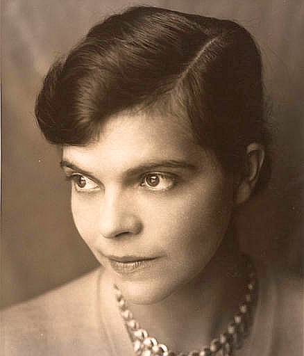 actor Dorothy Adams large photo