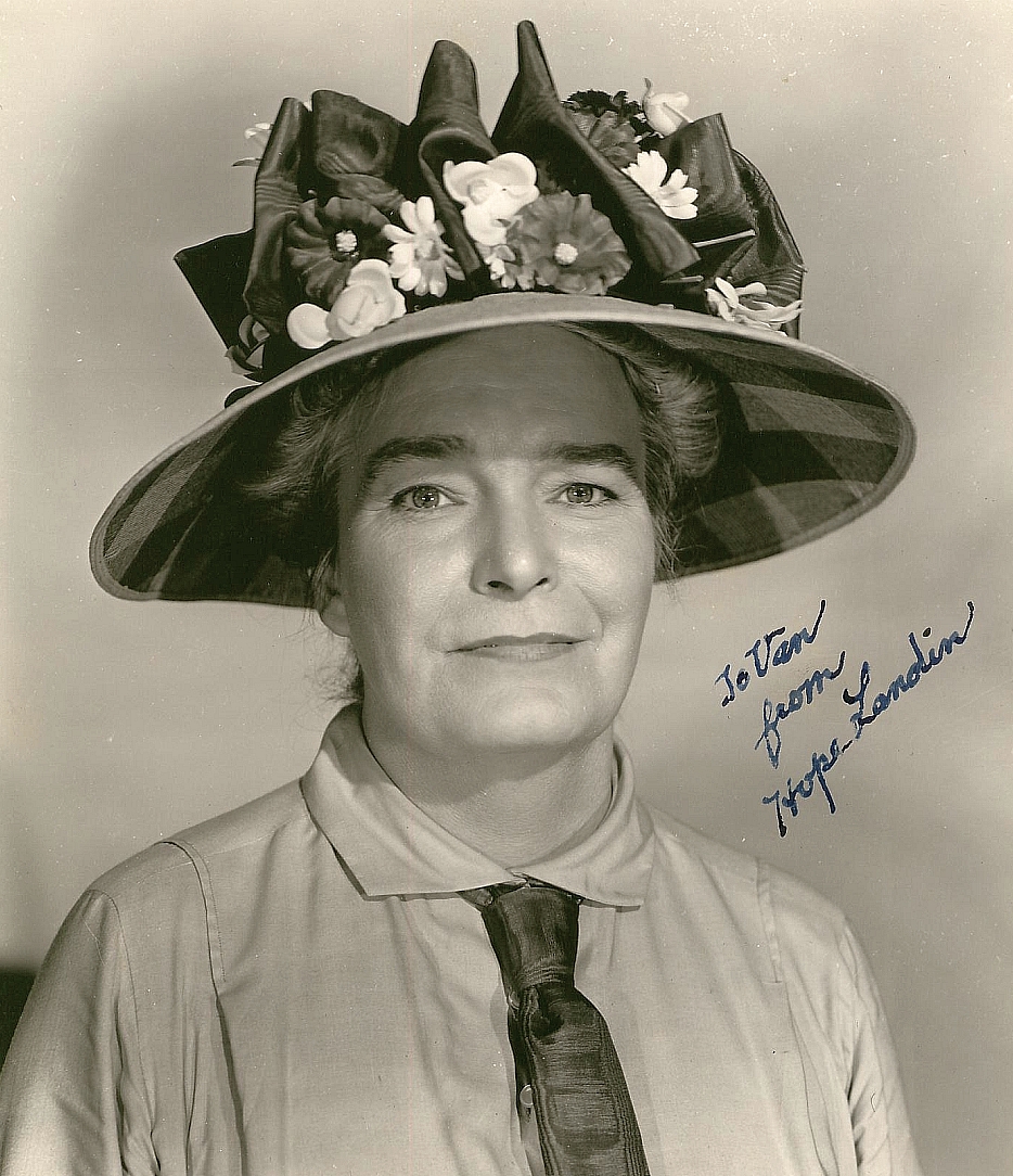 actor Hope Landin large photo