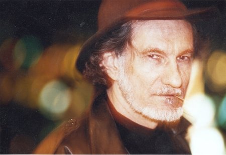 actor Gus Peters large photo