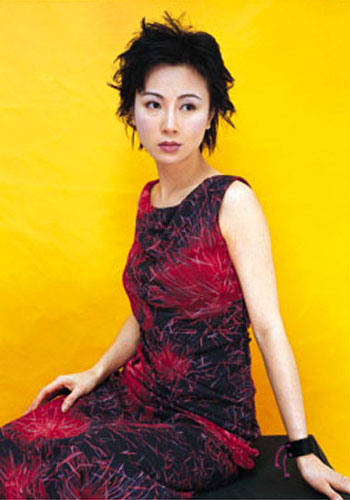 actor Fennie Yuen large photo