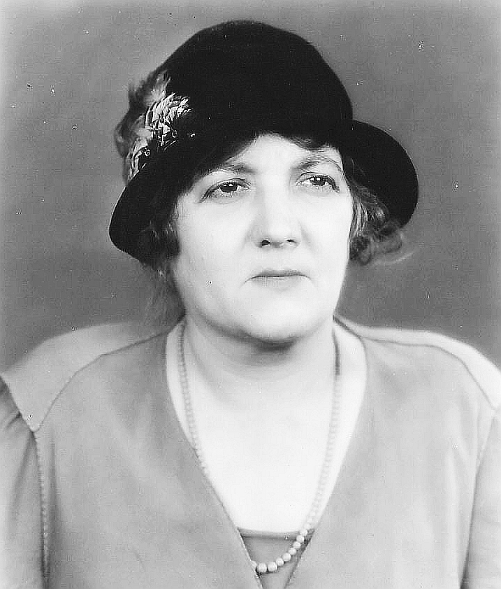 actor Adrienne D'Ambricourt large photo