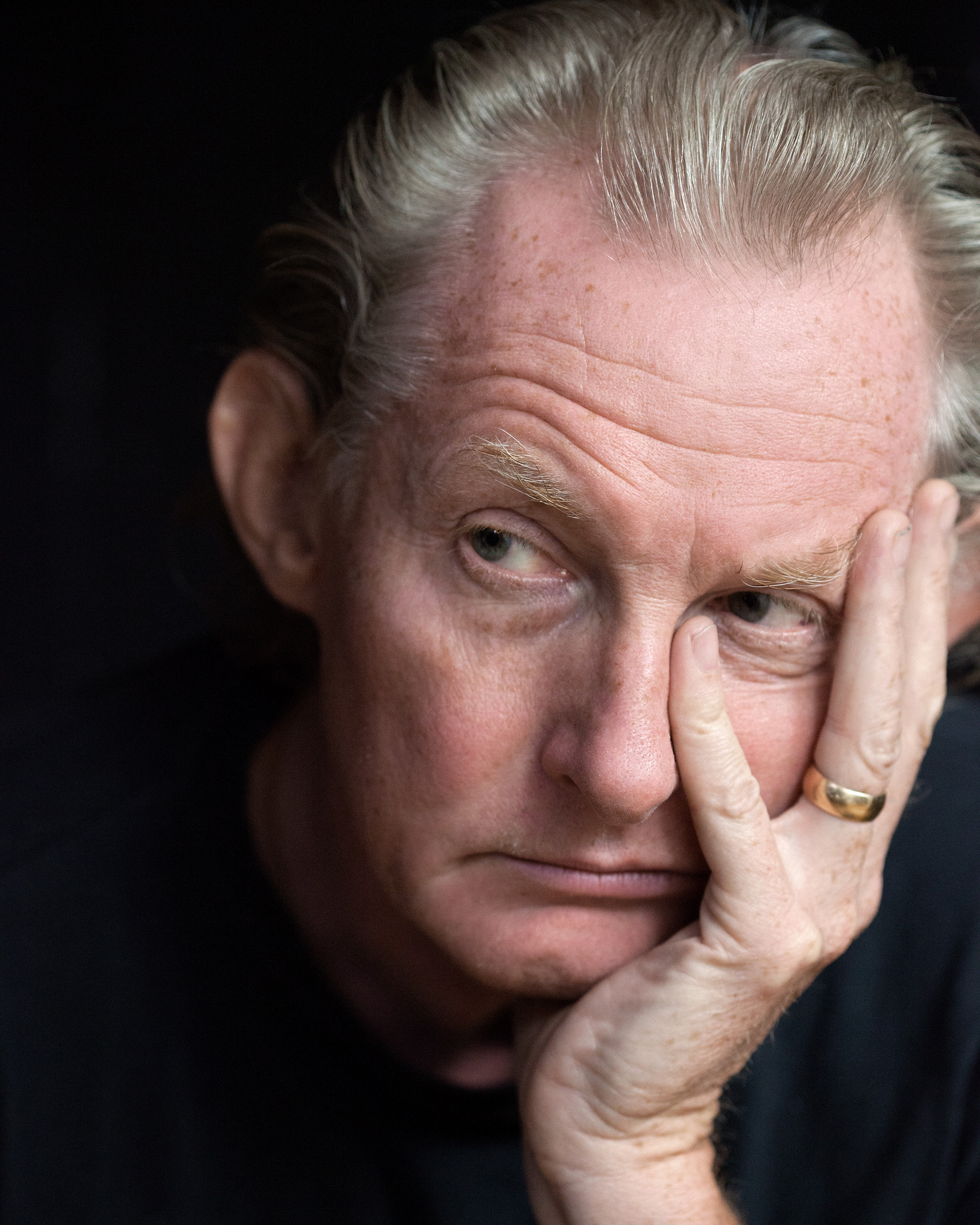 actor Craig Crosbie large photo