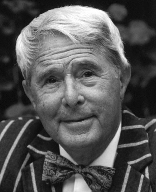 actor Ernie Wise large photo