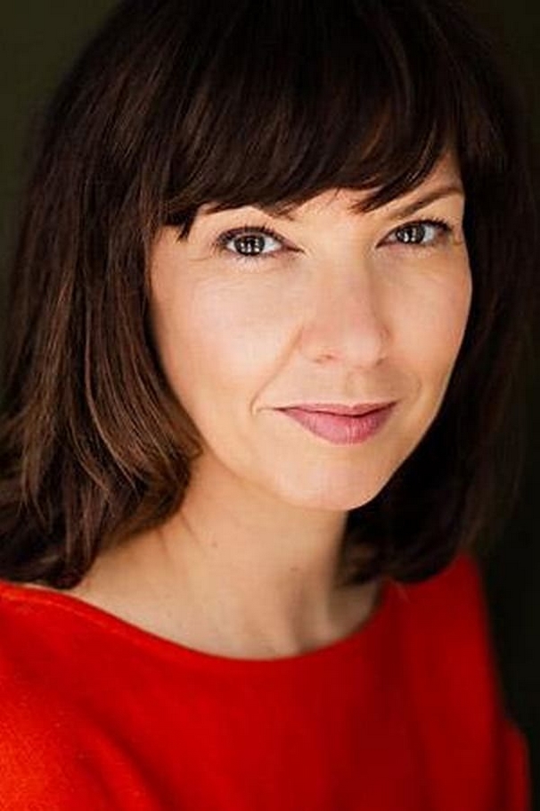 actor Julie Ménard large photo