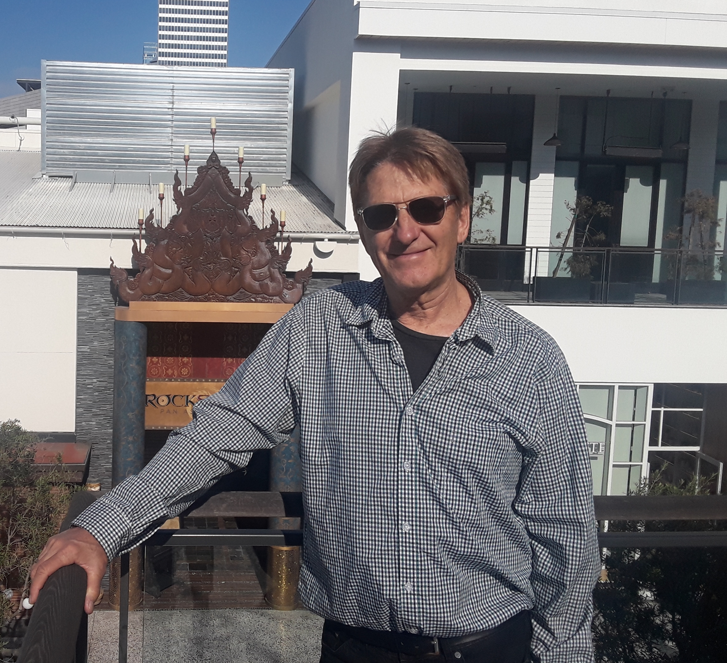 actor Michael Frost large photo