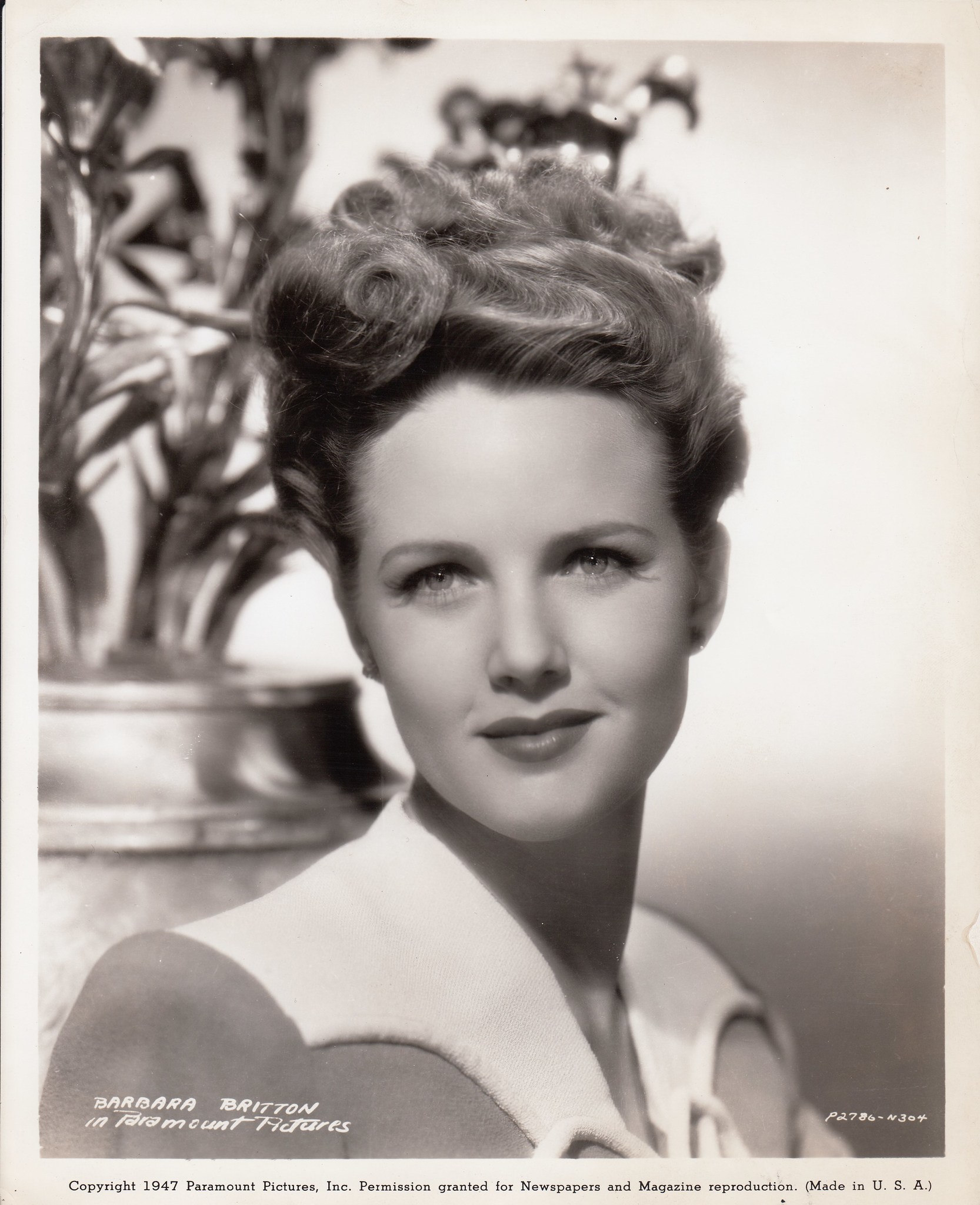 actor Barbara Britton large photo