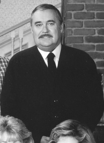 actor Christopher Hewett large photo