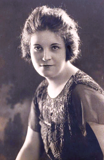 actor Claudia Coleman large photo