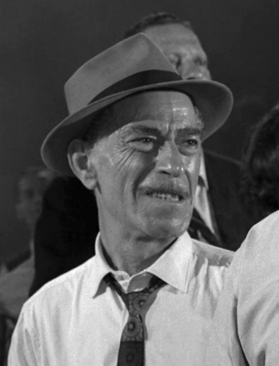 actor Edwin Rochelle large photo