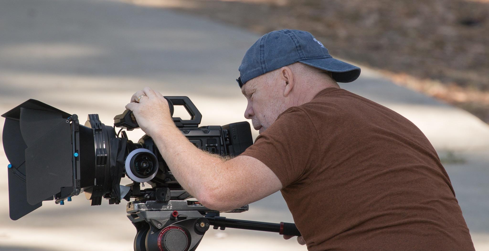 actor Thomas Mills large photo