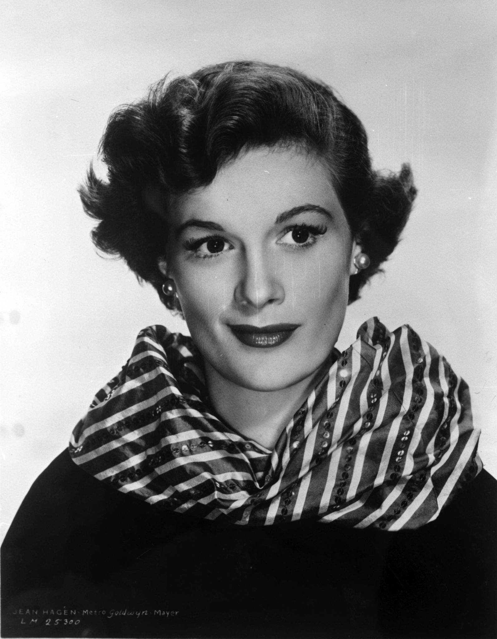 actor Jean Hagen large photo
