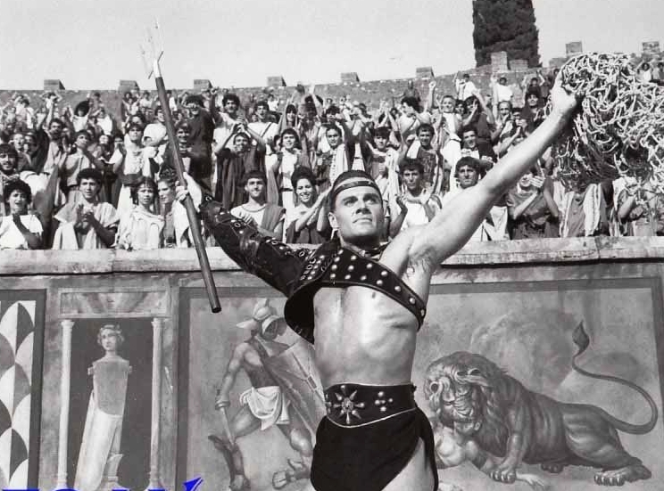 actor Duncan Regehr large photo