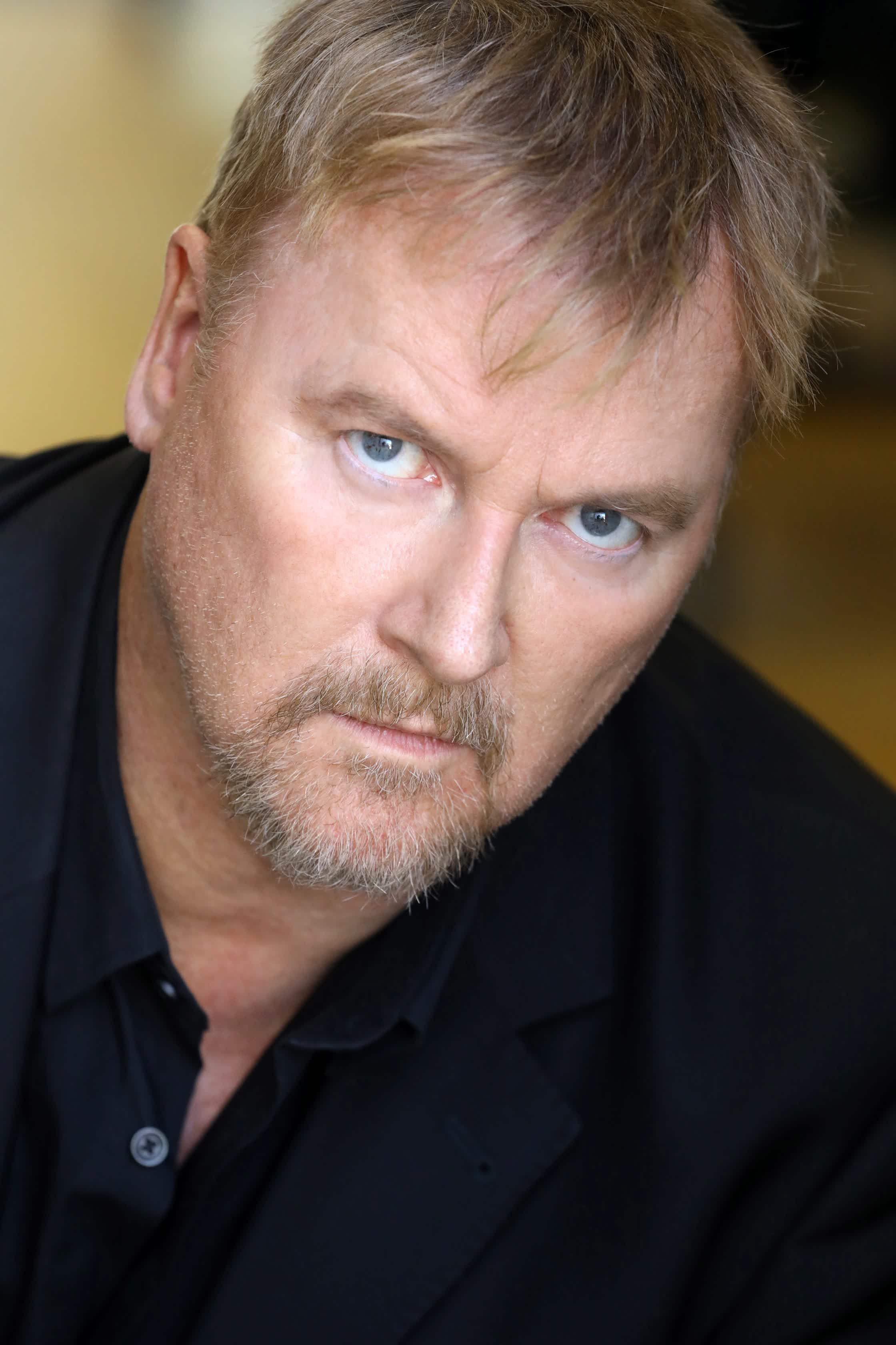 actor Sonny Surowiec large photo