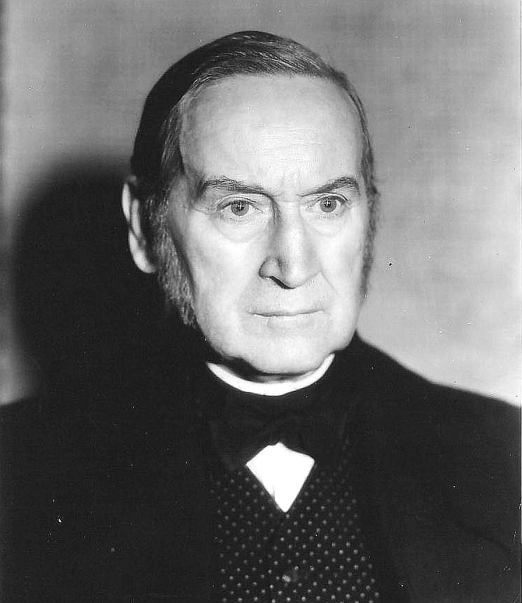 actor William Humphrey large photo