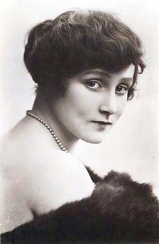 actor Fay Compton large photo