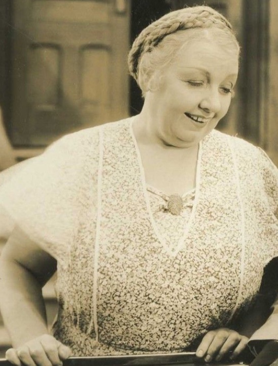 actor Greta Meyer large photo