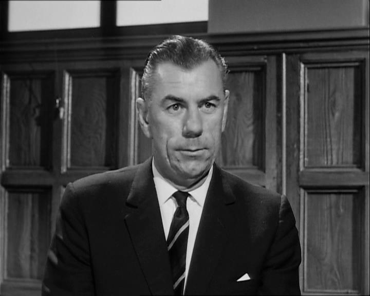 actor Alister Williamson large photo