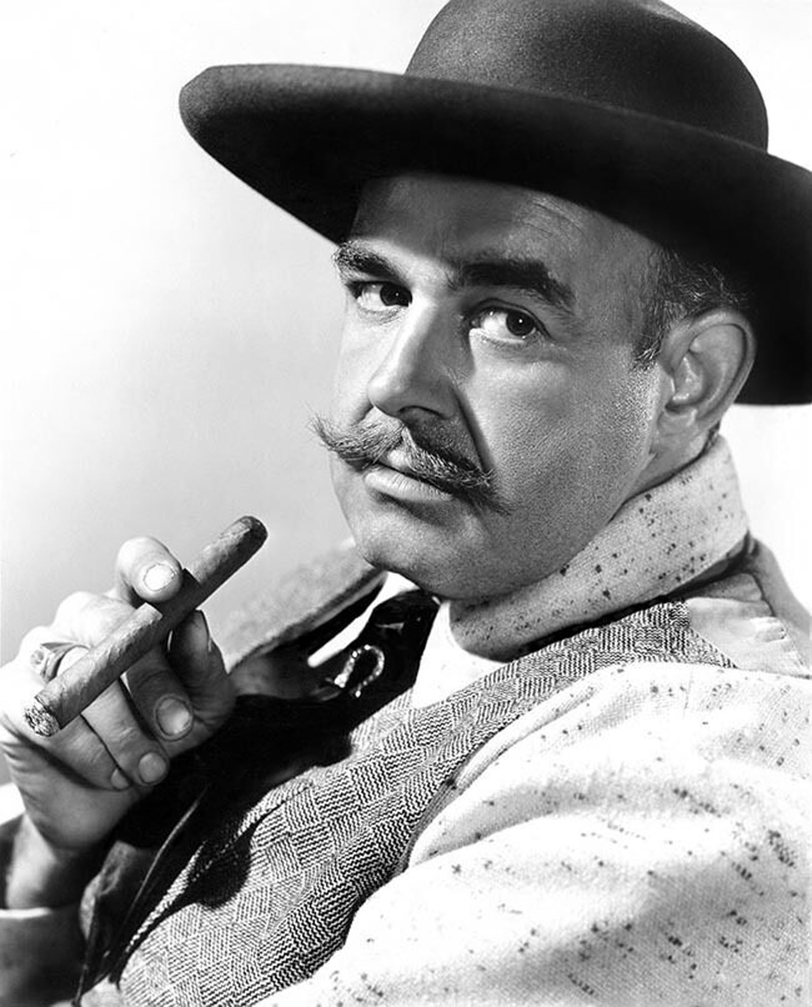 actor Nestor Paiva large photo