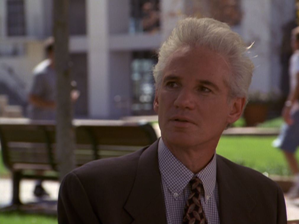 actor Paul Lieber large photo