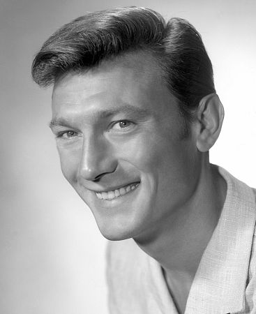 actor Laurence Harvey large photo