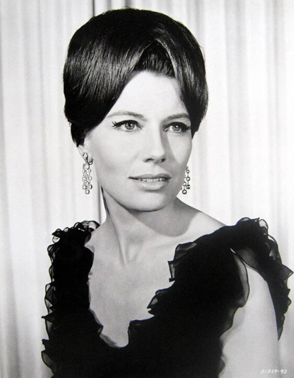 actor Jacqueline Beer large photo