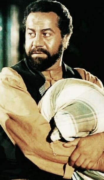 actor Hosein Gil large photo