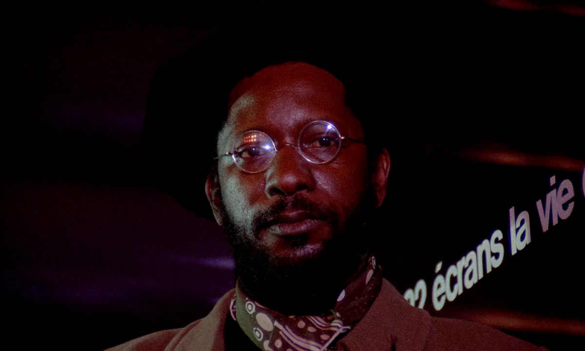 actor James Campbell large photo