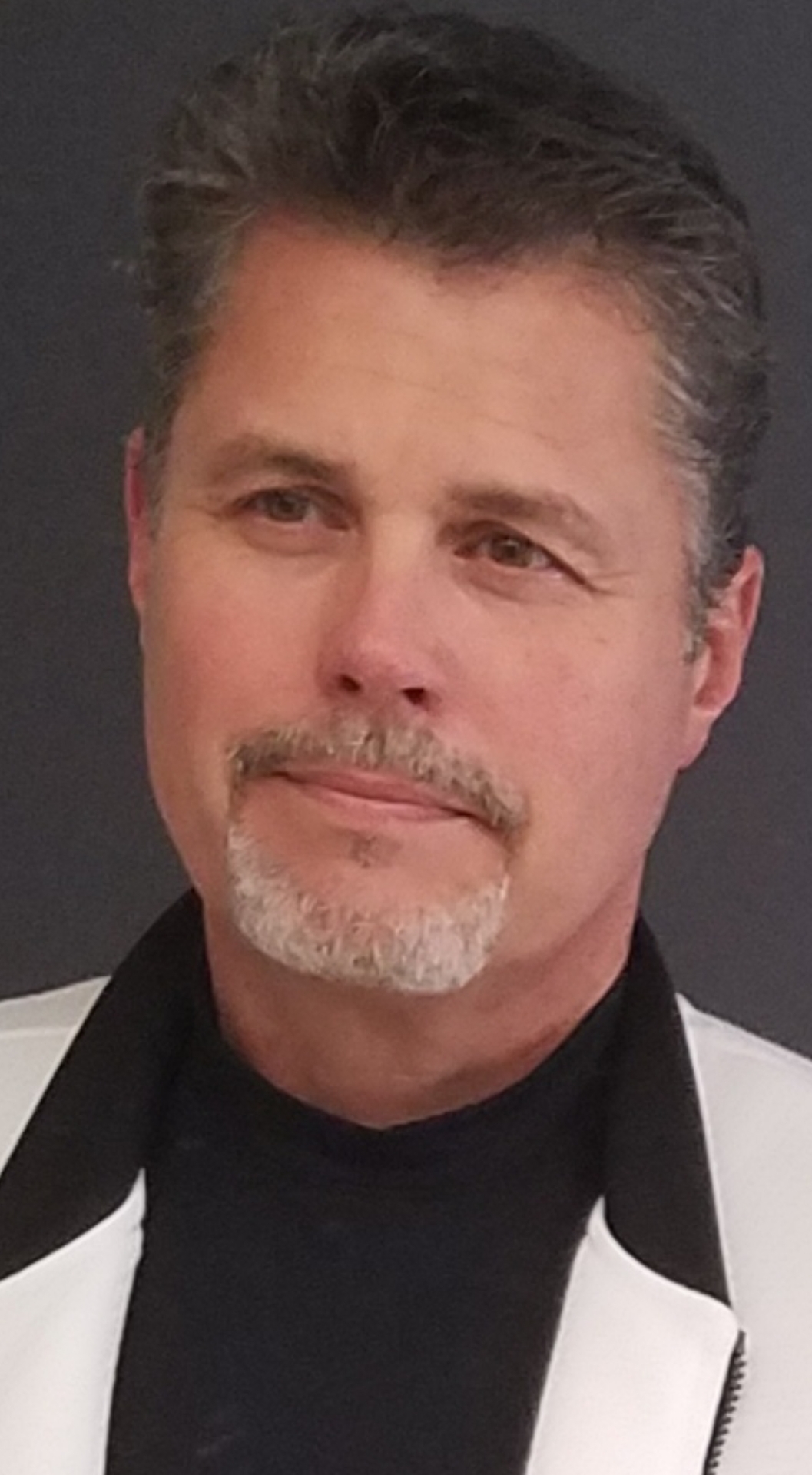 actor Brian Cole large photo