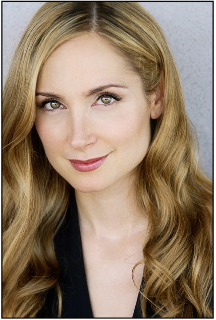 actor Robyn Cohen large photo