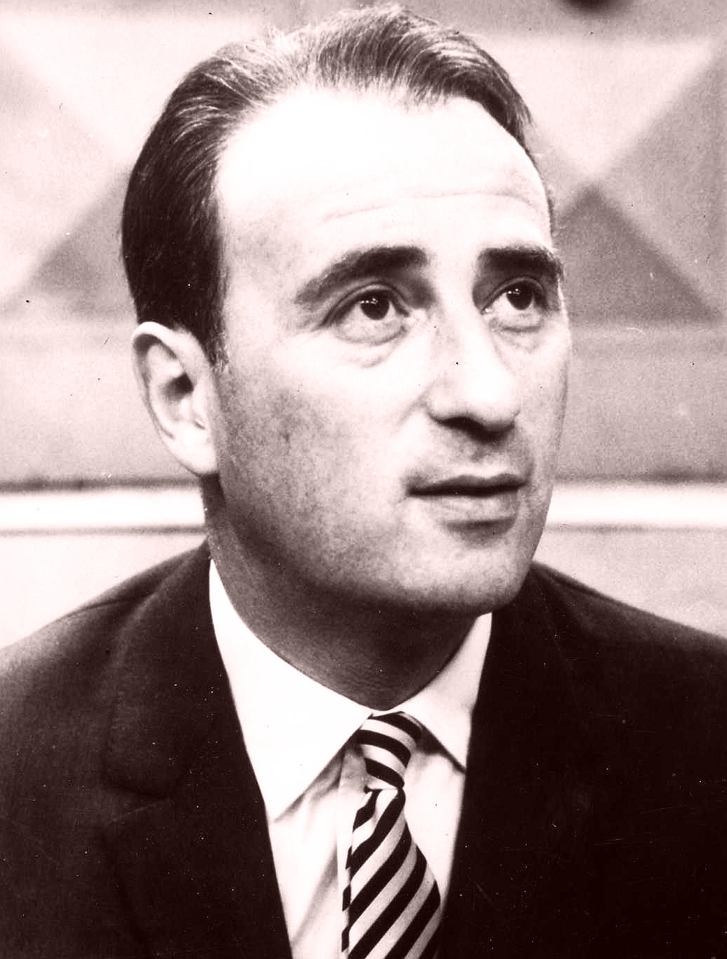 actor Sydney Tafler large photo