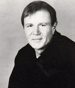 actor Benjamin Hendrickson large photo