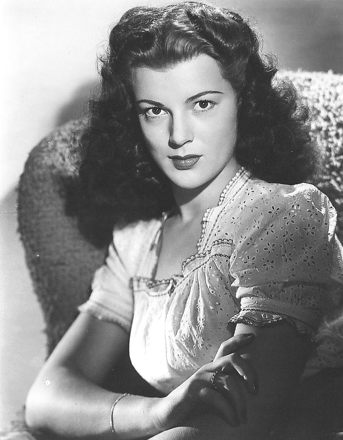 actor Faye Marlowe large photo