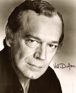 actor Val Dufour large photo