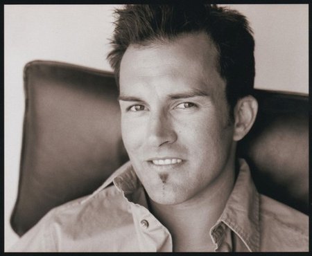 actor Sean Whale large photo