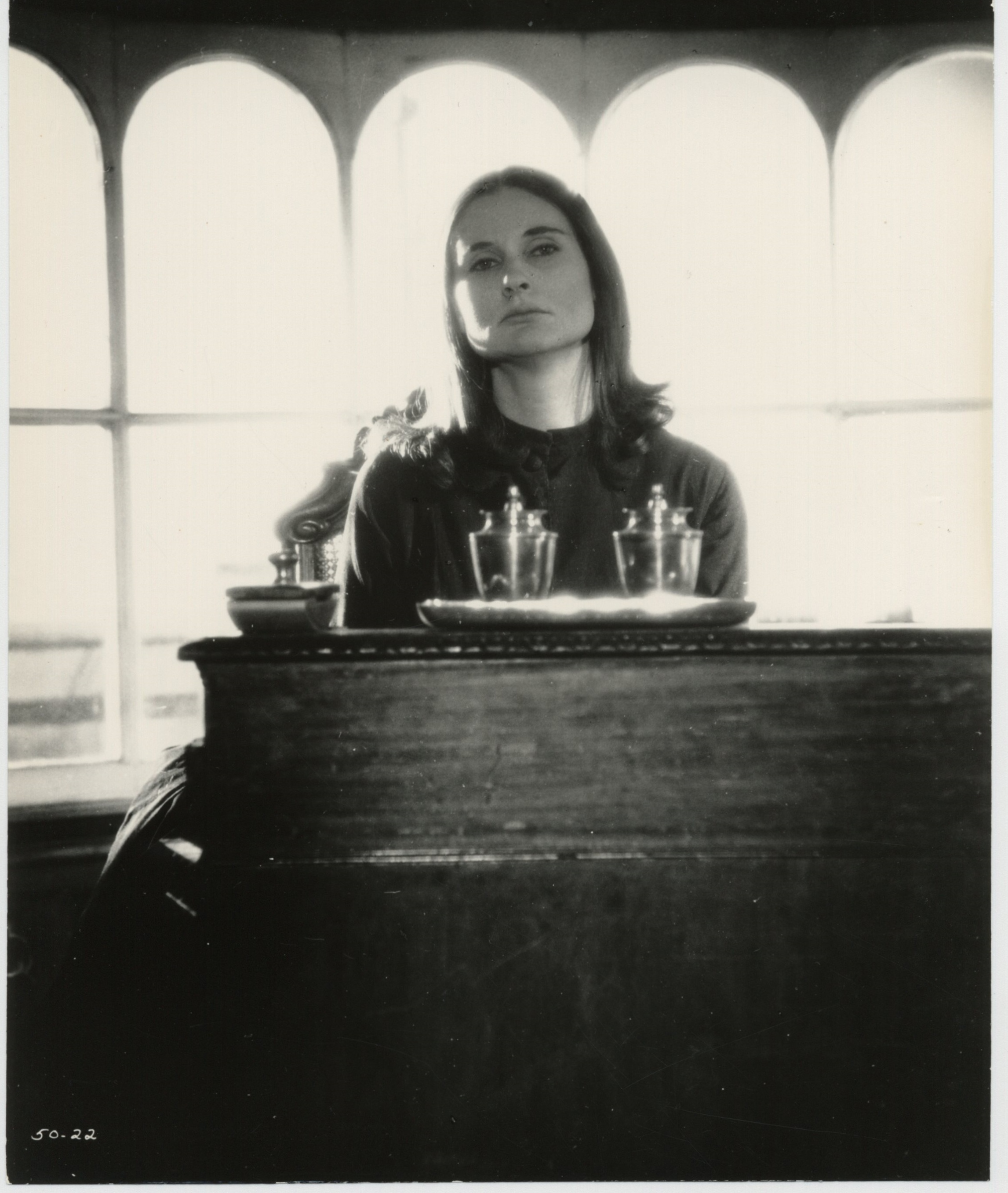 actor Clytie Jessop large photo