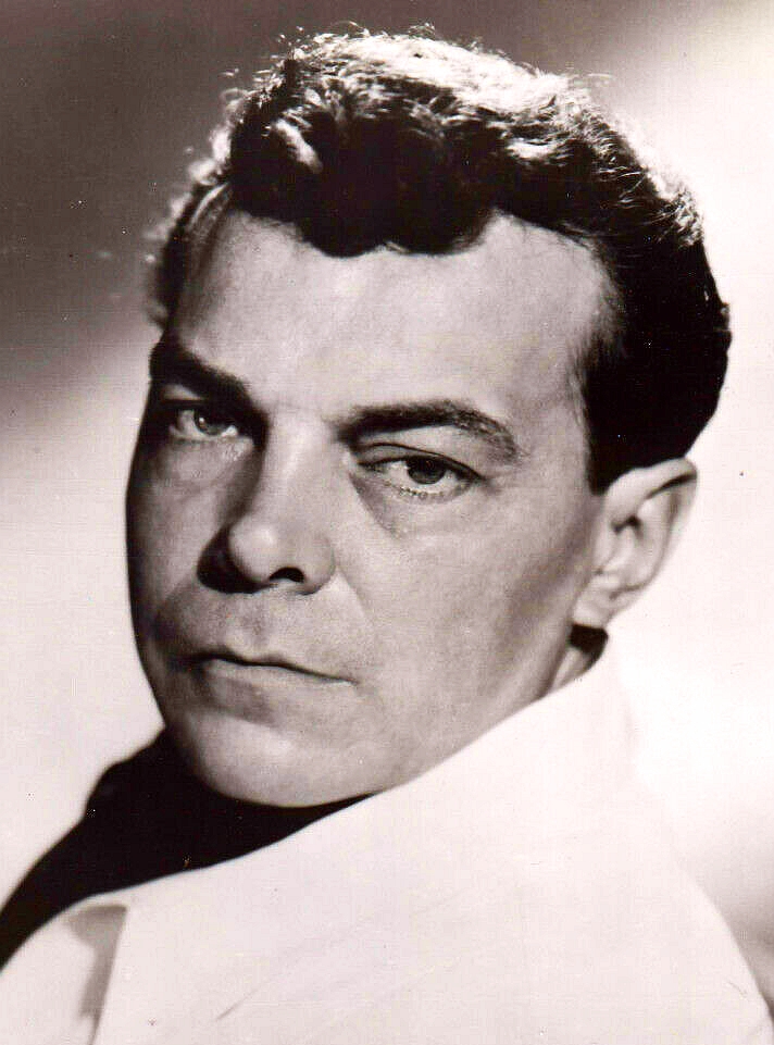 actor Pat Henning large photo