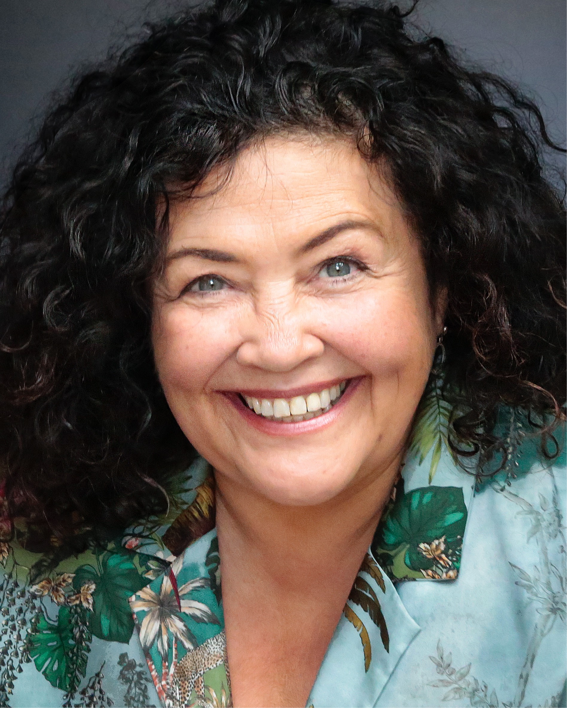 actor Mandi Symonds large photo