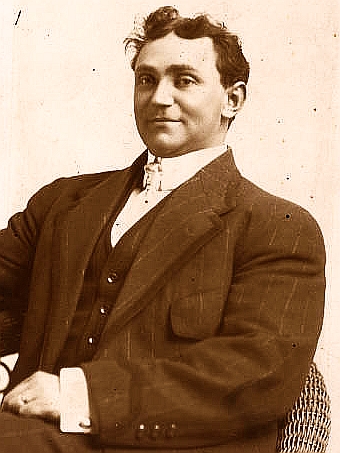 actor Max Asher large photo